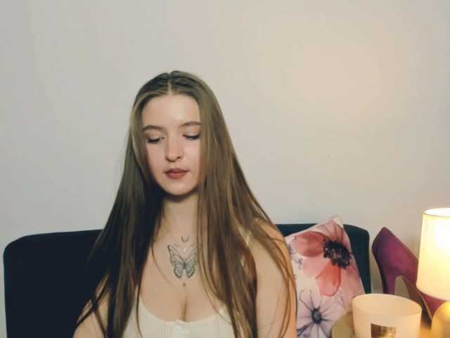 MargaretSecret live cam on BongaCams