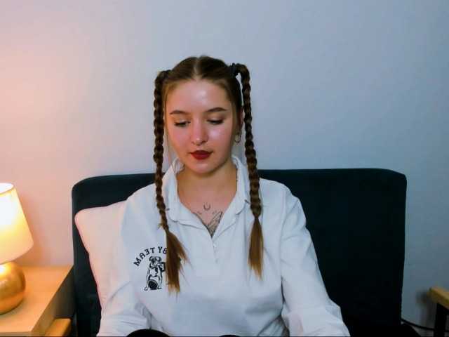 MargaretSecret live cam on BongaCams
