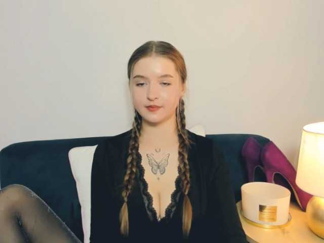 MargaretSecret live cam on BongaCams