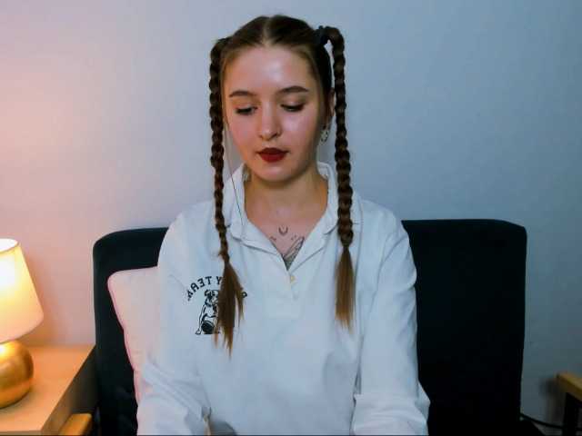 MargaretSecret live cam on BongaCams