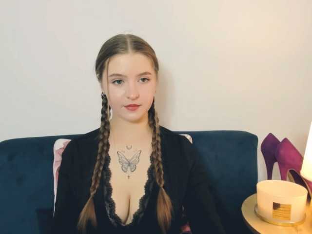 MargaretSecret live cam on BongaCams