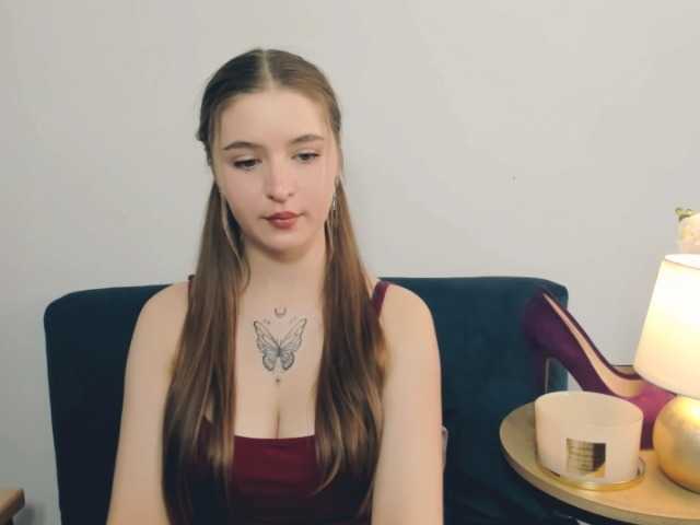 MargaretSecret live cam on BongaCams