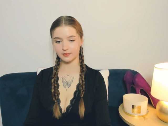 MargaretSecret live cam on BongaCams