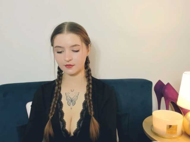 MargaretSecret live cam on BongaCams