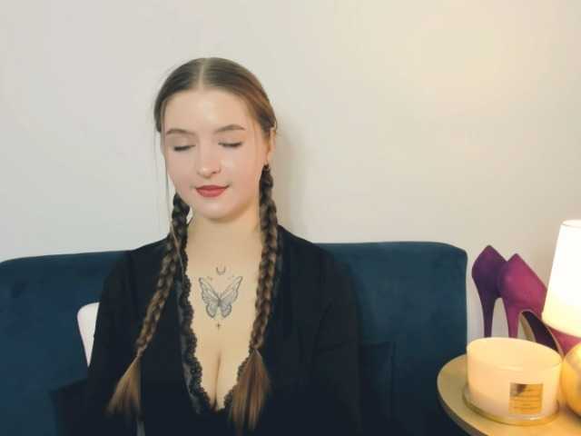 MargaretSecret live cam on BongaCams