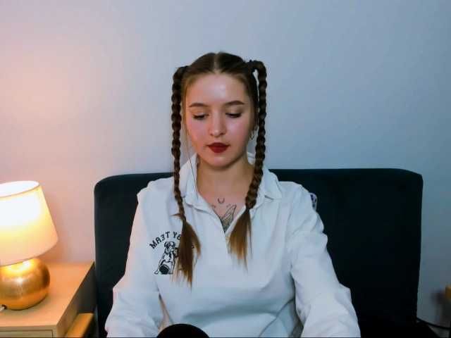 MargaretSecret live cam on BongaCams