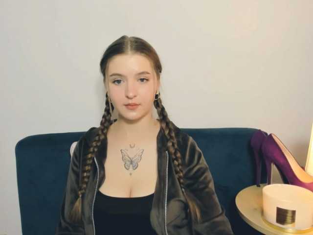 MargaretSecret live cam on BongaCams