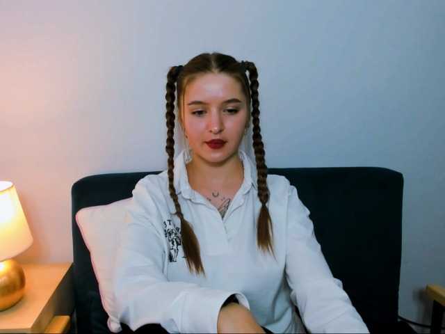 MargaretSecret live cam on BongaCams
