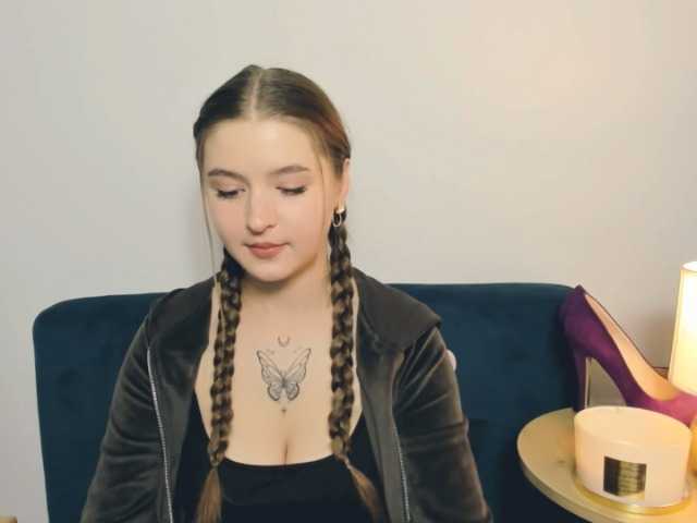 MargaretSecret live cam on BongaCams
