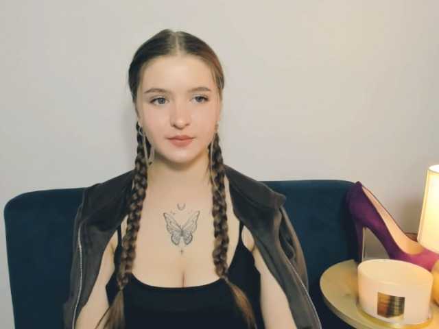 MargaretSecret live cam on BongaCams