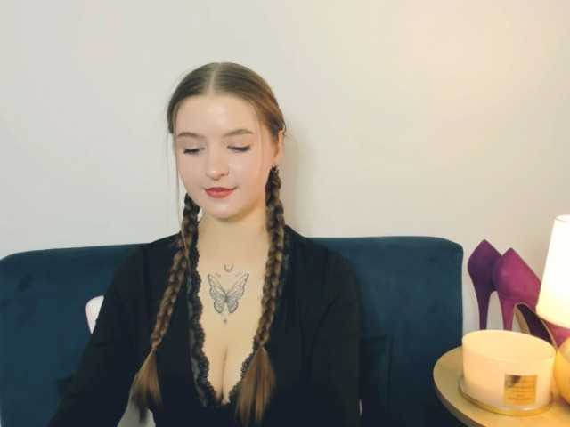 MargaretSecret live cam on BongaCams