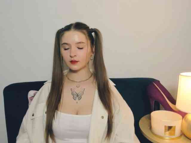 MargaretSecret webcam