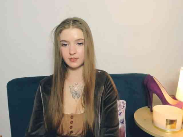 MargaretSecret webcam