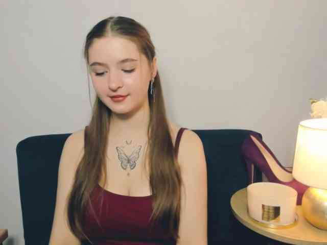 MargaretSecret webcam