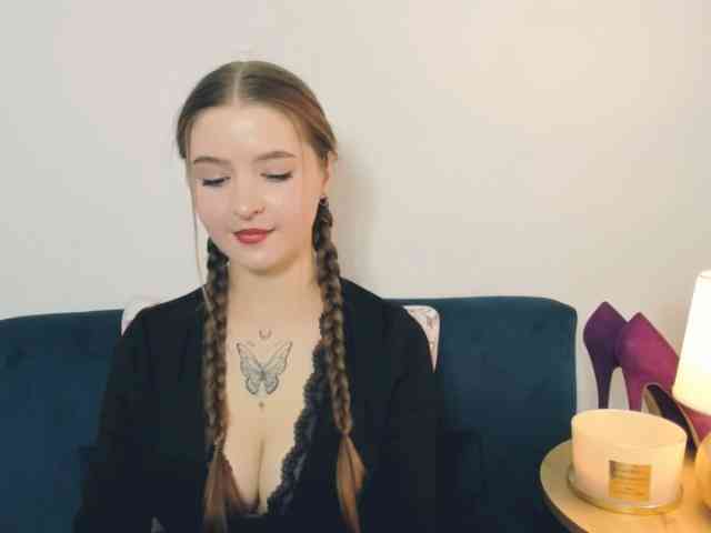 MargaretSecret webcam