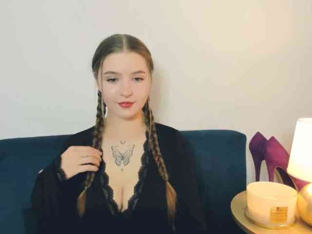 MargaretSecret webcam