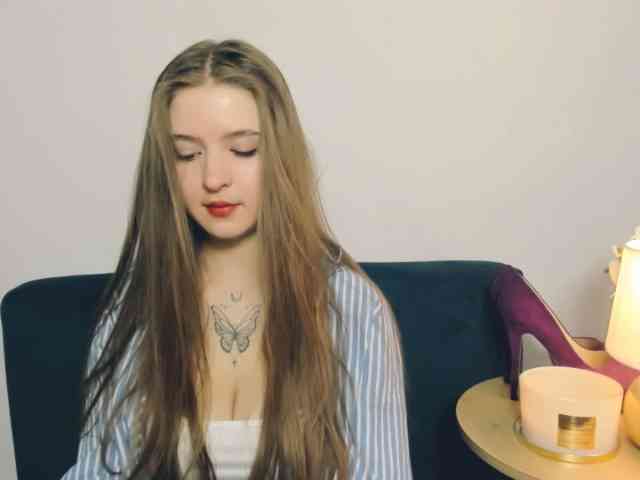 MargaretSecret webcam