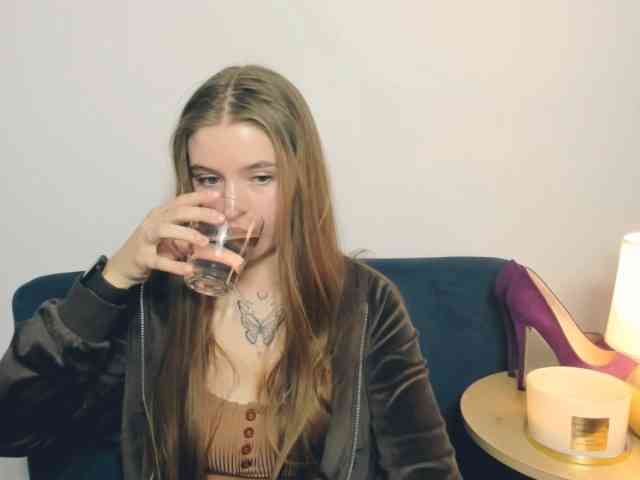 MargaretSecret webcam