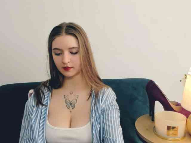 MargaretSecret webcam
