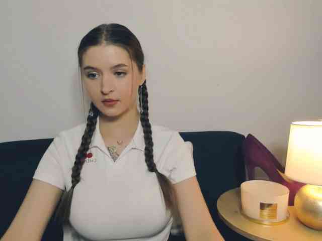MargaretSecret webcam