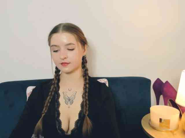 MargaretSecret webcam