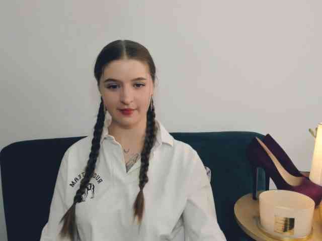 MargaretSecret webcam