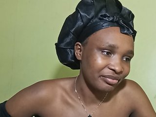 SweetBella-1 Porn Show