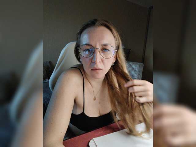 Velvixa live cam on BongaCams