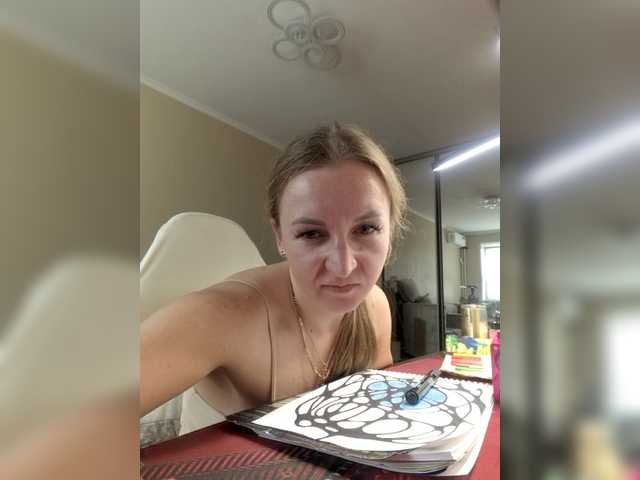 Velvixa live cam on BongaCams