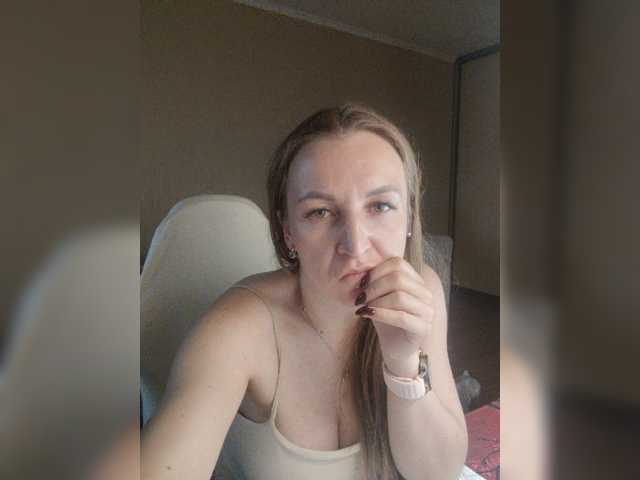 Velvixa live cam on BongaCams