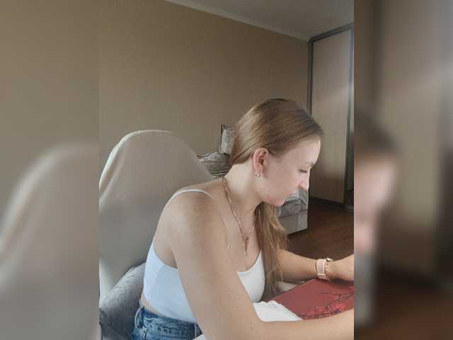 Velvixa live cam on BongaCams