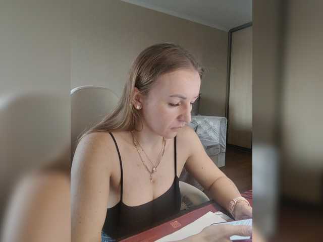 Velvixa live cam on BongaCams