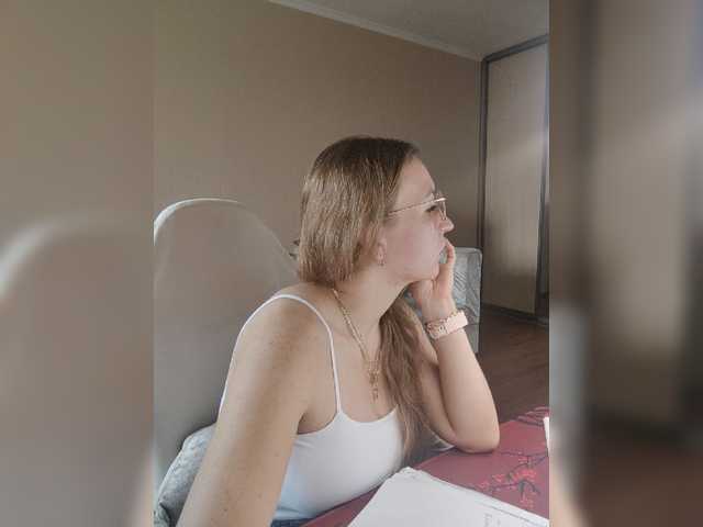 Velvixa live cam on BongaCams