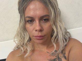 HotDesire