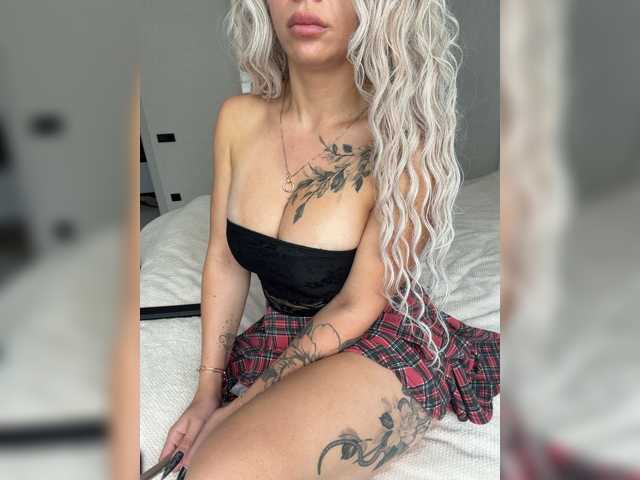 HotDesire