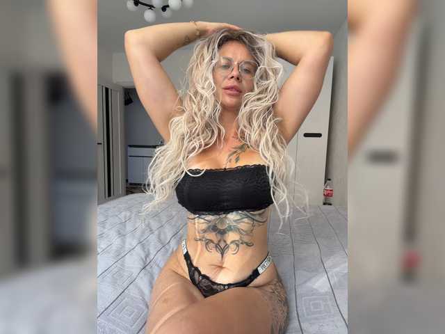 Live трансляция HotDesire - slutnetki.online