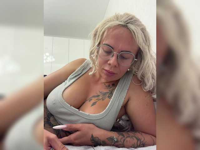 HotDesire