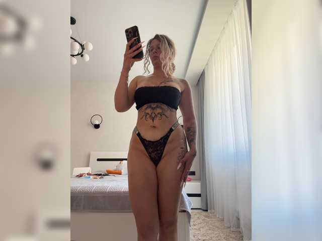 HotDesire live cam on BongaCams