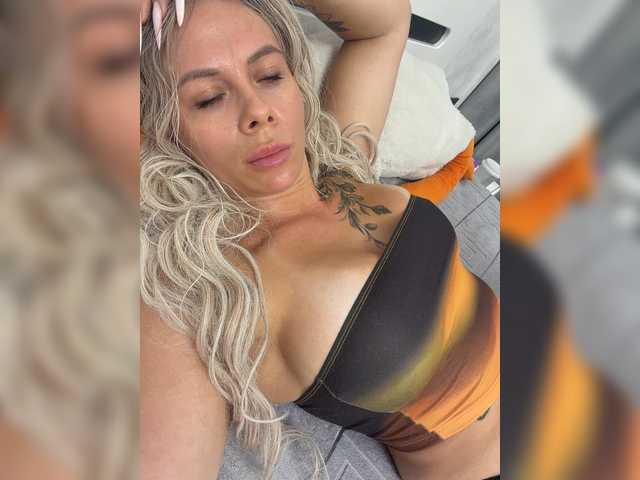 HotDesire live cam