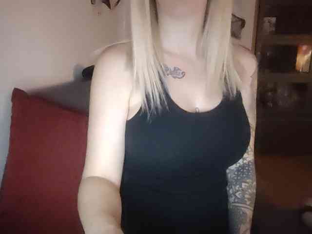 Modelo: Jadebratz