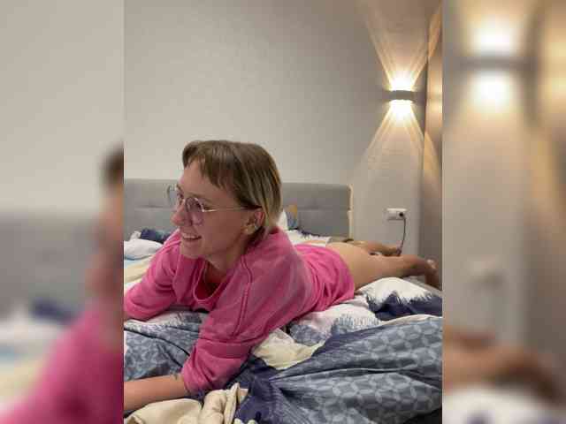 leyla2-0 webcam