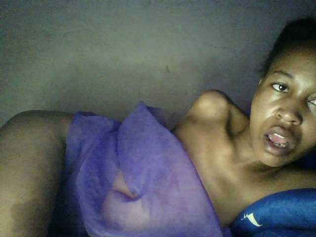 Carline-Terrie live cam on BongaCams