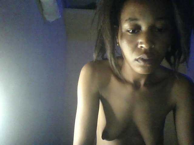 Carline-Terrie live cam on BongaCams