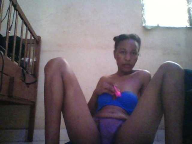 Carline-Terrie live cam on BongaCams