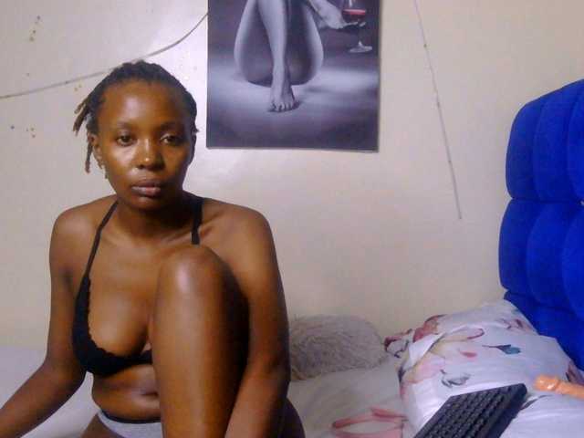 CocoPookie, en vivo ahora en BongaCams