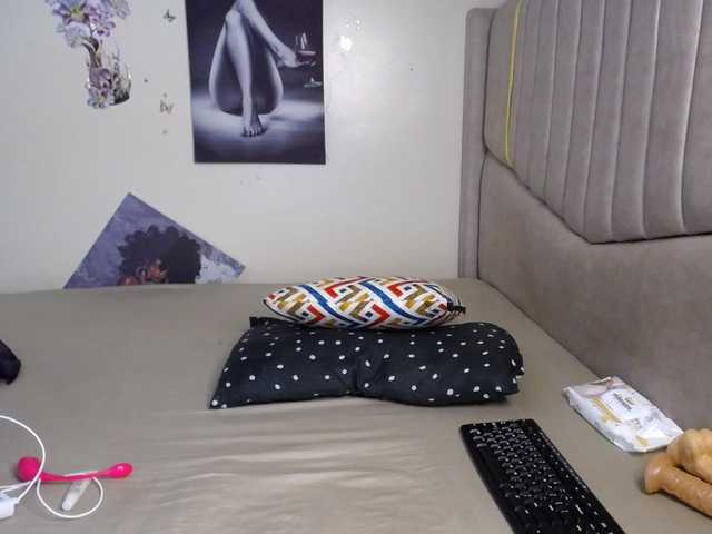 CocoPookie — live female cam
