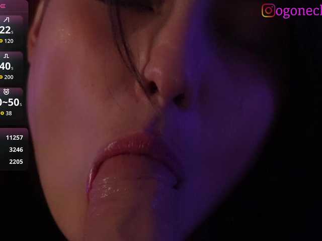 OgonEchEKKKiss live cam on BongaCams