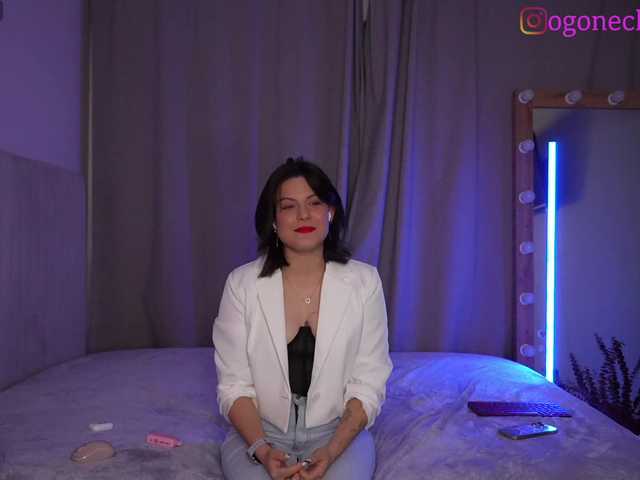 OgonEchEKKKiss live cam on BongaCams