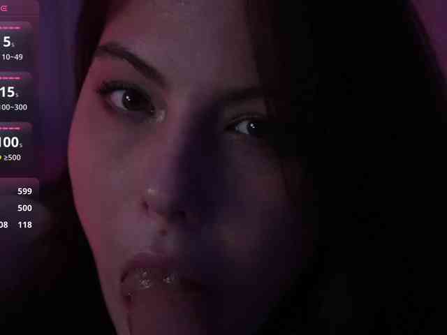 OgonEchEKKKiss webcam