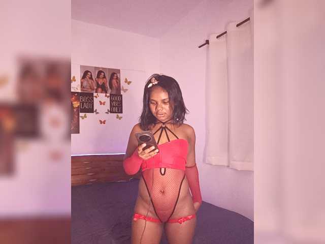 VanillaPearl live cam on BongaCams